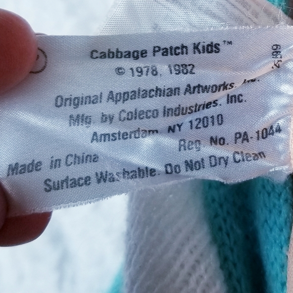 Vintage Original Cabbage Patch Kid Wearing Knit Overalls Romper - Picture 4 of 6